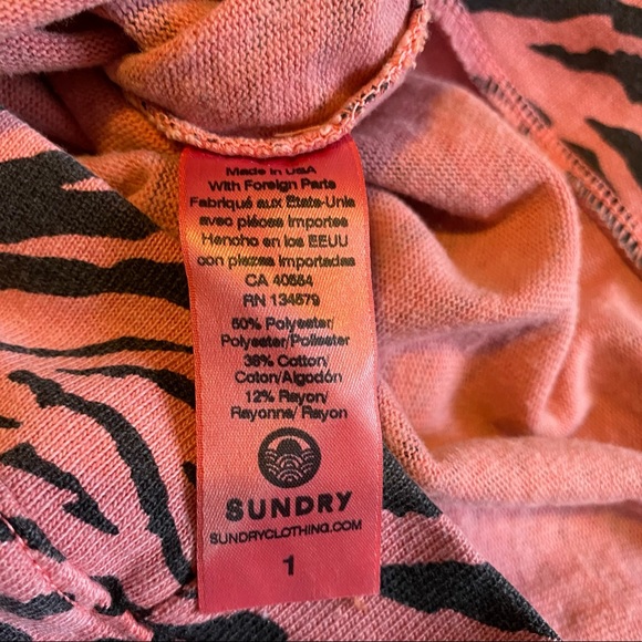 Sundry women’s long sleeve pink and black zebra crew neck - size S/M - Picture 6 of 9